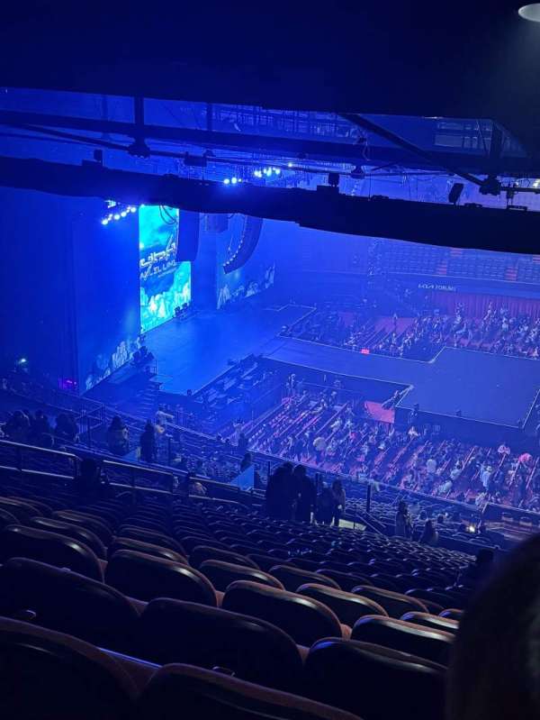 Kia Forum, section: 227, row: 26, seat: 13-14