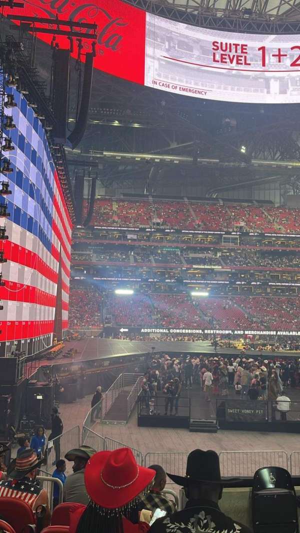 Mercedes-Benz Stadium, section: 131, row: 10, seat: 1