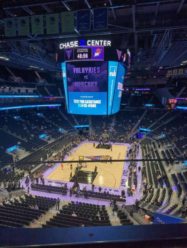 Chase Center, section: 212, row: 1, seat: 7