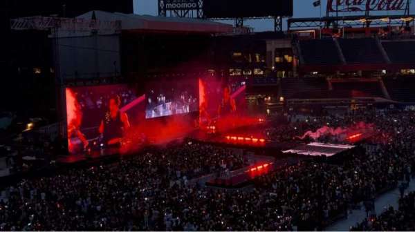 Citi Field, section: 331, row: 1, seat: 8