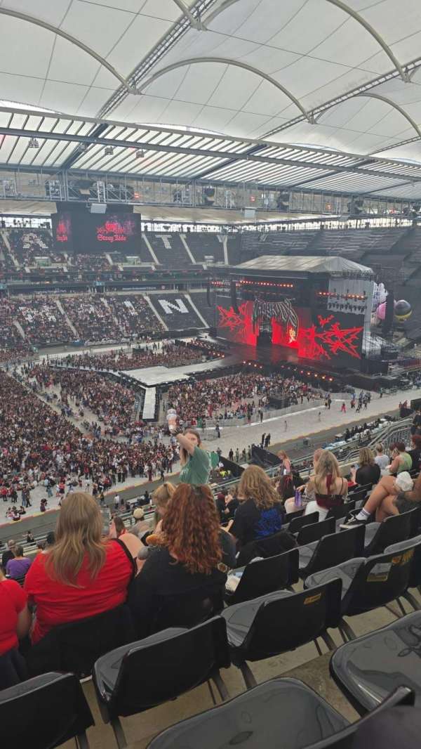 Deutsche Bank Park, section: 9M, row: 12, seat: 22