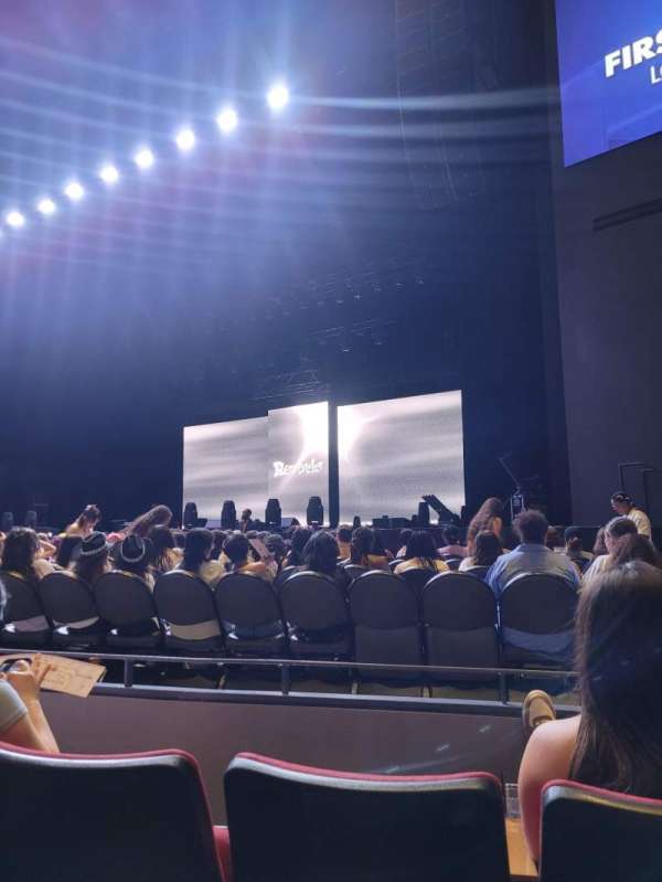 Smart Financial Centre, section: 104, row: M, seat: 15