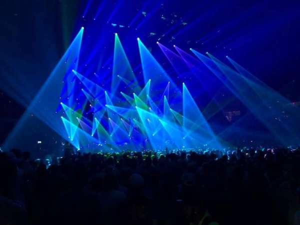 Charleston Civic Center Coliseum, section: 129R, row: CC, seat: 14