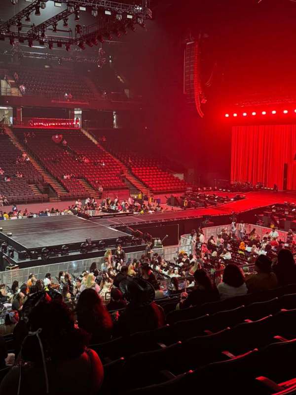 cfg bank arena, section: 104, row: U, seat: 16