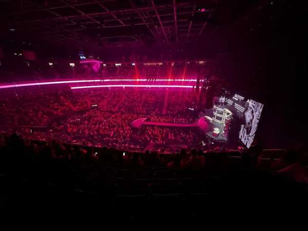 T-Mobile Arena, section: 225, row: H, seat: 10