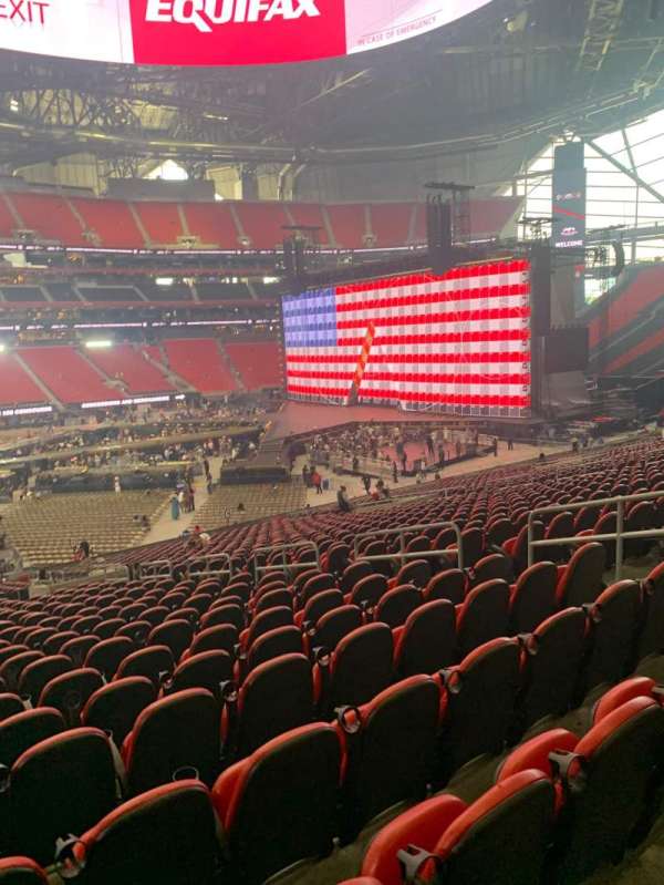Mercedes-Benz Stadium, section: C112, row: 30, seat: 3