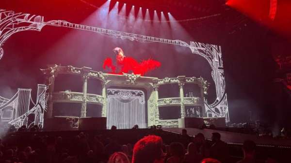 T-Mobile Arena, section: Floor A, row: M, seat: 9