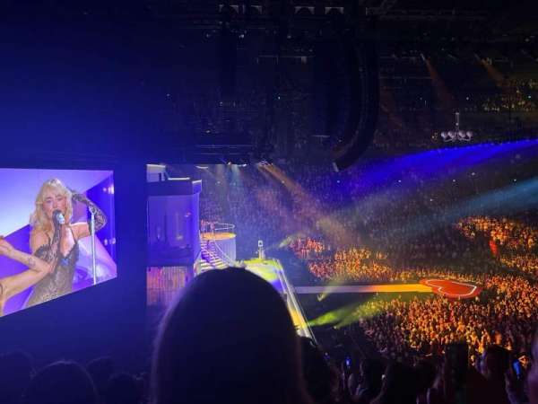 Centre Bell, section: 103, row: U, seat: 14