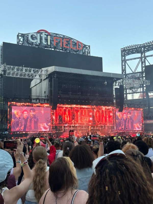 Citi Field, section: B6, row: 20, seat: 16