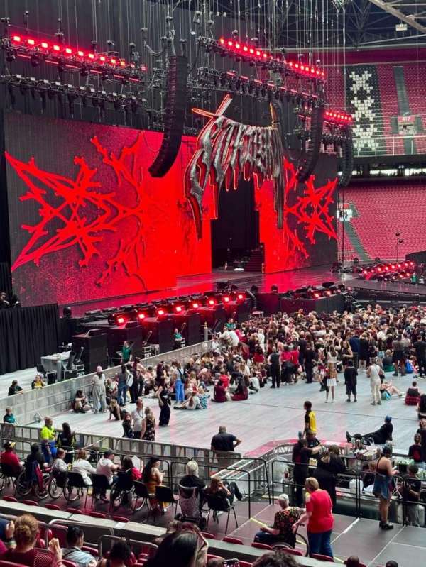 Johan Cruijff ArenA, section: 107, row: 15, seat: 205