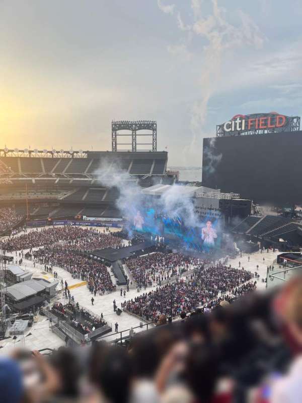 Citi Field, section: 504, row: 6
