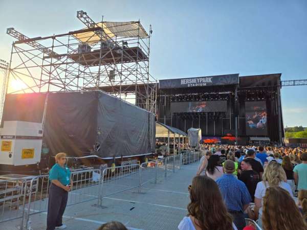Hershey Park Stadium, section: D, row: 33, seat: 1
