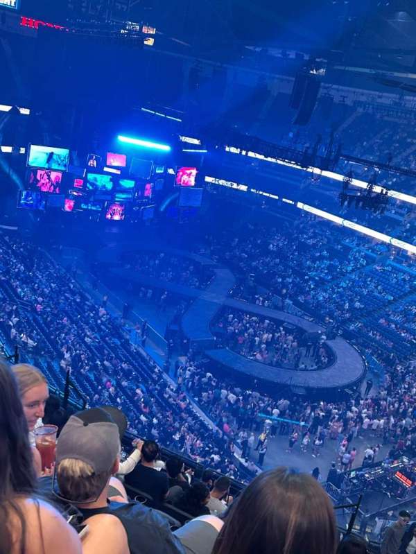 Honda Center, section: 406, row: N, seat: 2