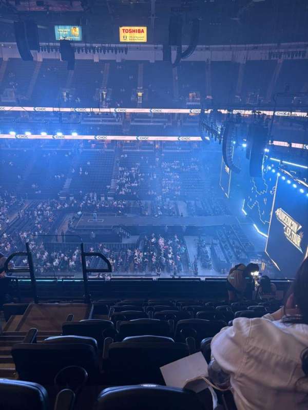 Honda Center, section: 432, row: H, seat: 11