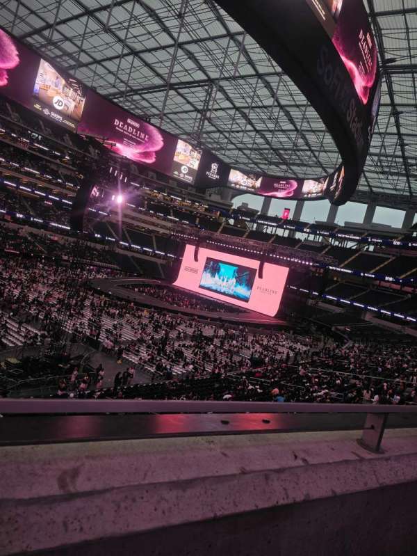 SoFi Stadium, section: 241, row: 1, seat: 9