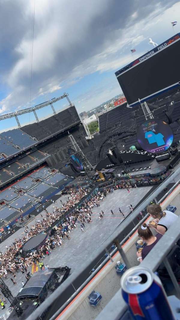 Empower Field at Mile High Stadium, section: 511, row: 4, seat: 21
