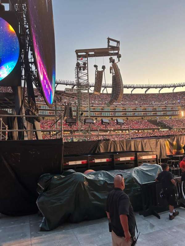 Gillette Stadium, section: 114, row: 1, seat: 3