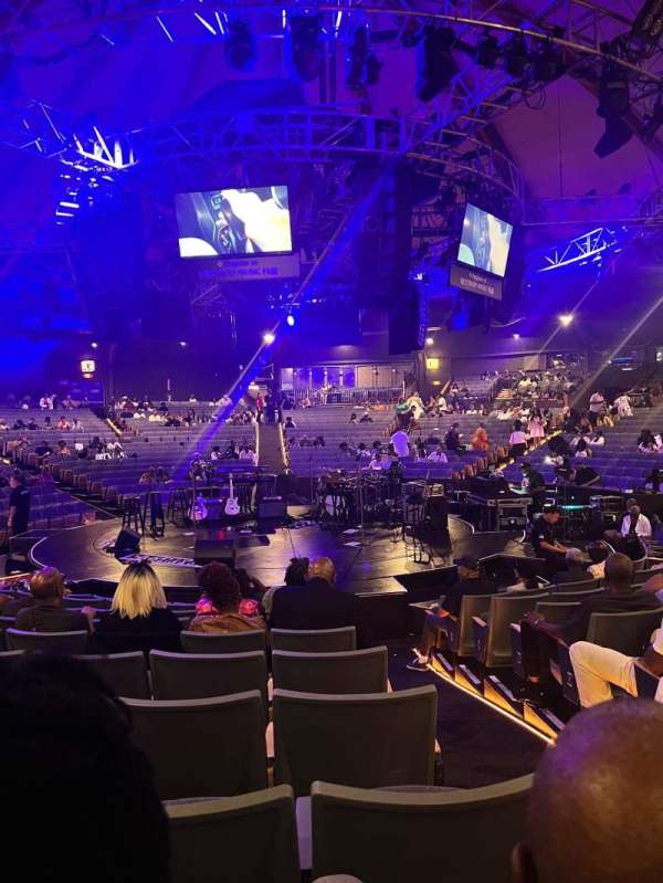 Flagstar at Westbury Music Fair, section: A, row: K, seat: 21