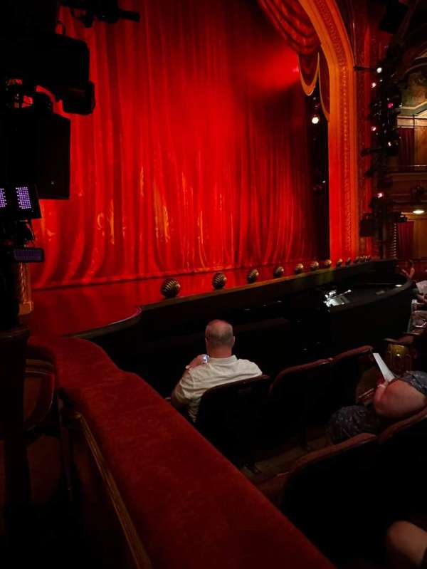Todd Haimes Theatre, section: Box AA, row: B, seat: 3