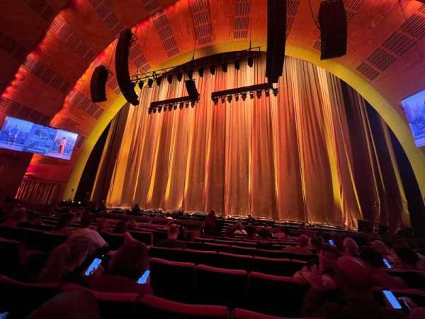 Radio City Music Hall, section: Orchestra 3, row: KK, seat: 311