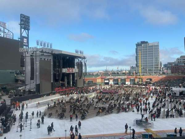 Oracle Park, section: 229, row: B, seat: 11