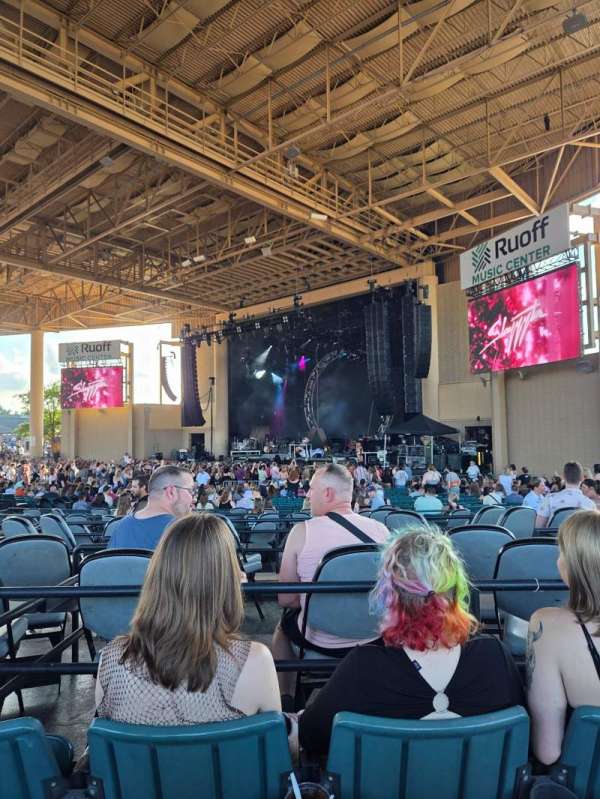 Ruoff Music Center, section: H, row: G, seat: 7