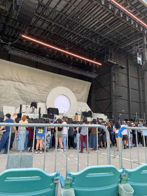 Isleta Amphitheater, section: 3, row: P, seat: 4