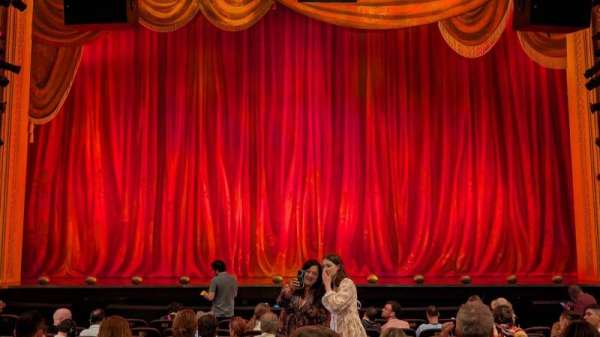 Todd Haimes Theatre, section: Orchestra C, row: M, seat: 110