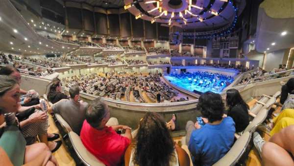 Roy Thomson Hall, section: R5, row: B, seat: 9