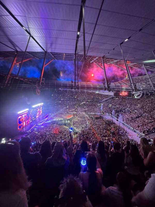 Tottenham Hotspur Stadium, section: 504, row: 23, seat: 60