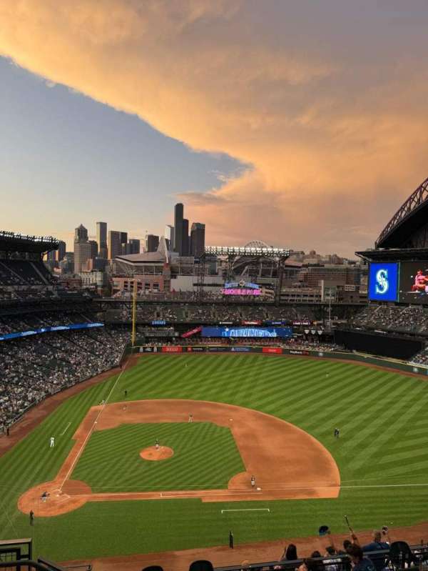 T-Mobile Park, section: 323, row: 13, seat: 23