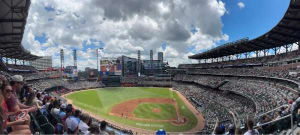 Truist Park, section: 330, row: 5, seat: 5