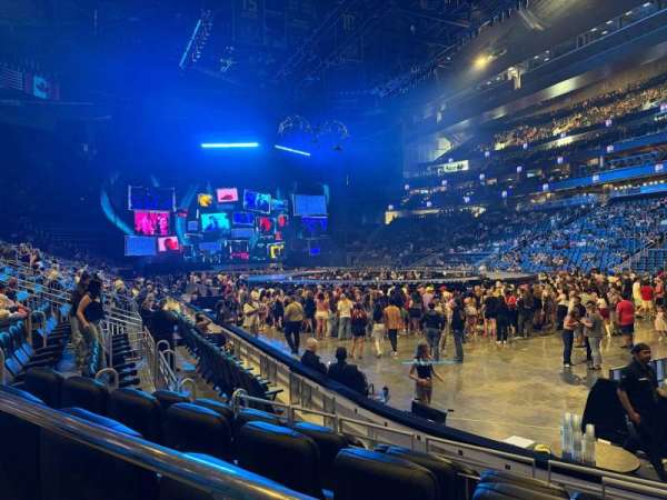 Climate Pledge Arena, section: 24, row: E, seat: 1