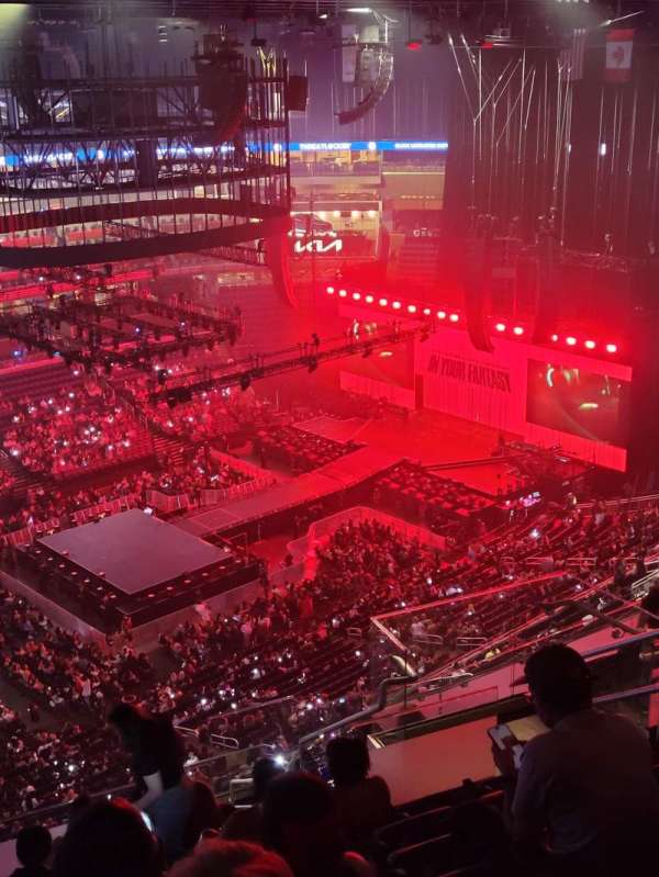 Kia Center, section: 212, row: 15, seat: 9
