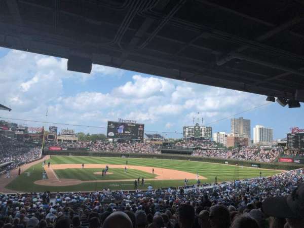 Wrigley Field, section: 221, row: 10, seat: 9