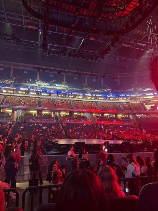 Kia Center, section: 106, row: 3, seat: 10