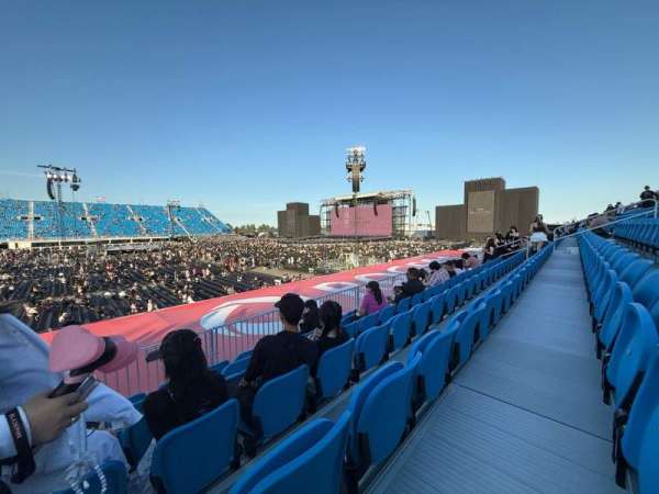 Rogers Stadium, section: W105, row: 6, seat: 25