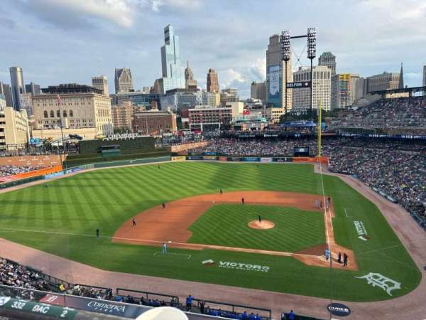 Comerica Park, section: 332, row: DAC, seat: 1