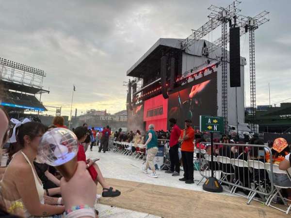 Wrigley Field, section: FLD N, row: 1, seat: 11