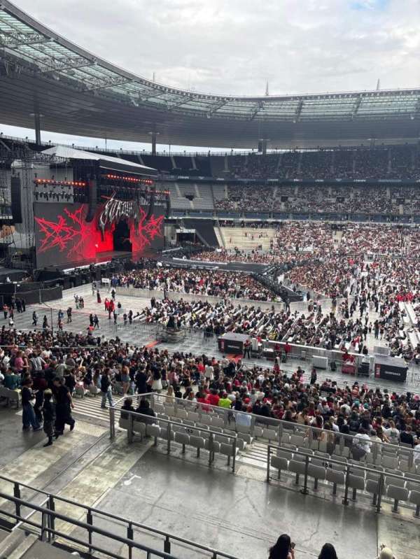 Stade de France, section: T7, row: 35, seat: 18