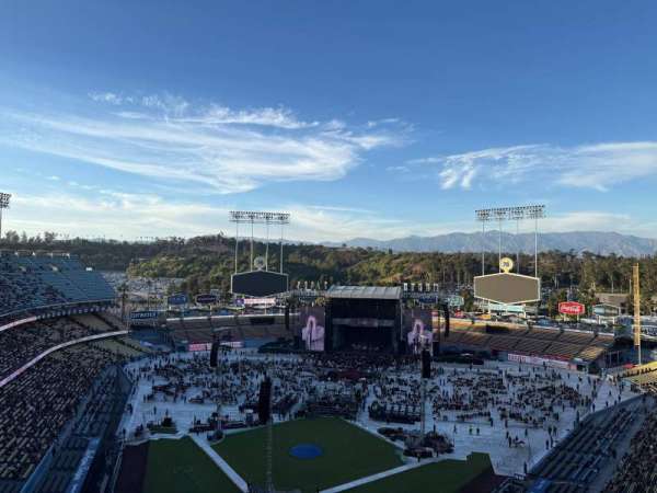 Dodger Stadium, section: 4TD, row: A, seat: 10