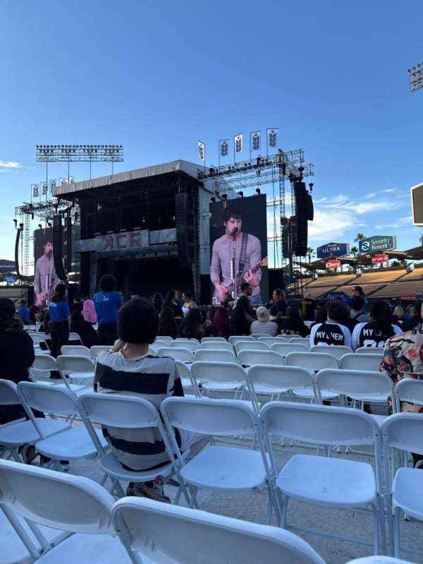 Dodger Stadium, section: Floor P, row: 8, seat: 10