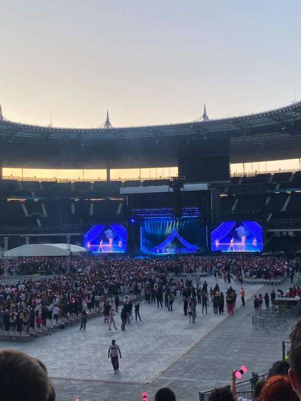 Stade de France, section: B5, row: 23, seat: 04