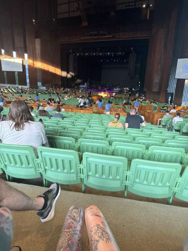 TD Pavilion at the Mann, section: Main 400, row: NN, seat: 421