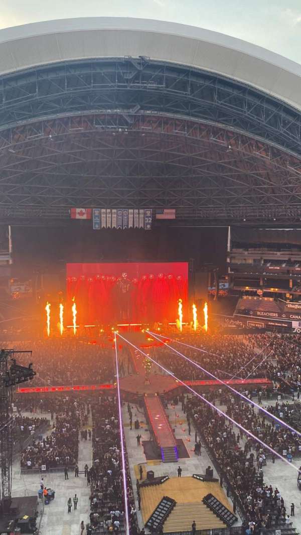 Rogers Centre, section: 525, row: 15, seat: 9