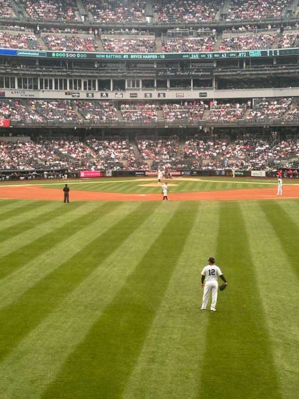 Yankee Stadium, section: Pepsi Lounge, row: 1, seat: 1