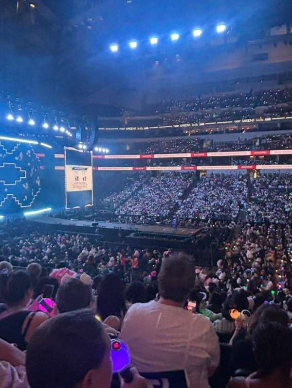 American Airlines Center, section: 118, row: U, seat: 11