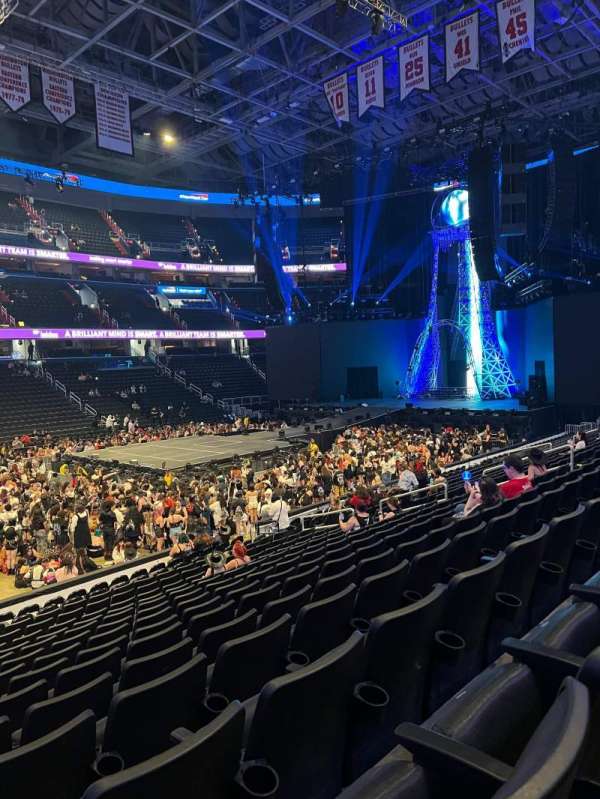 Capital One Arena, section: 110, row: Q, seat: 3