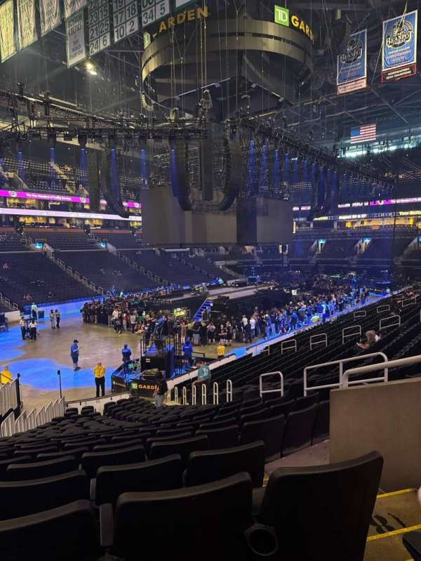 TD Garden, section: 4, row: 20, seat: 3