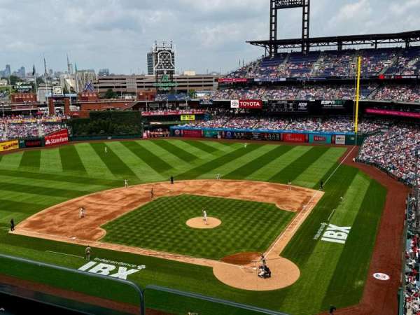 Citizens Bank Park, section: 323, row: 1, seat: 3